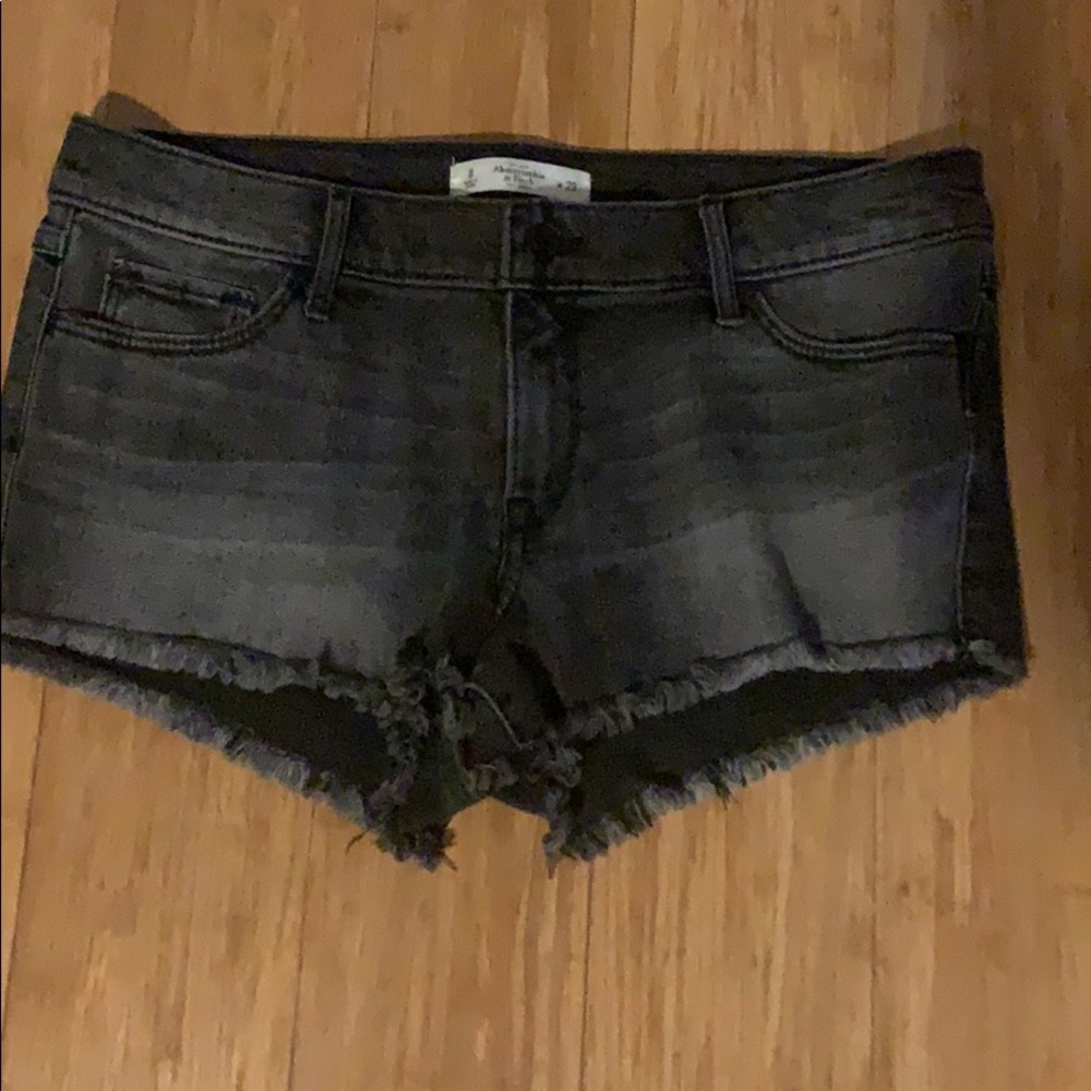 Abercrombie & Fitch black shorts